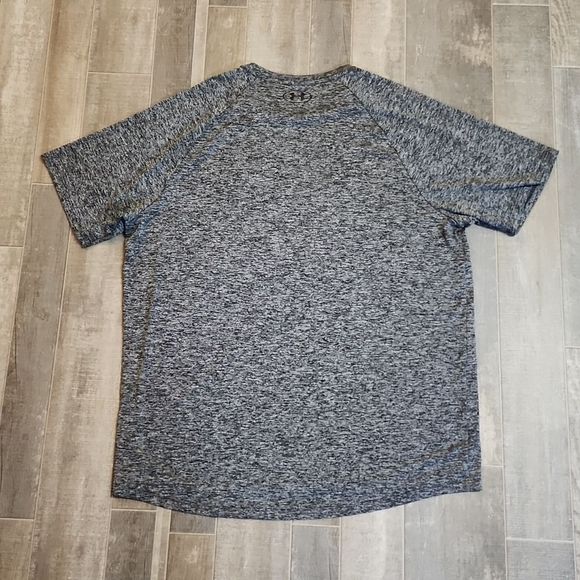 Under Armour men's TShirt - Picture 5 of 9